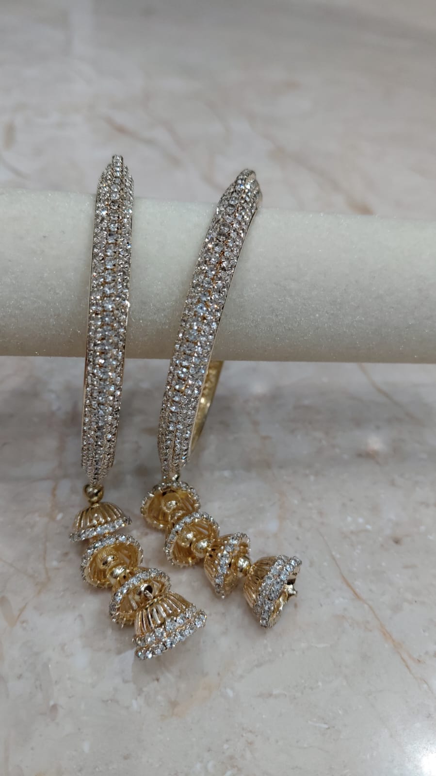 Dangling Jhumka Bangles – Set of 2